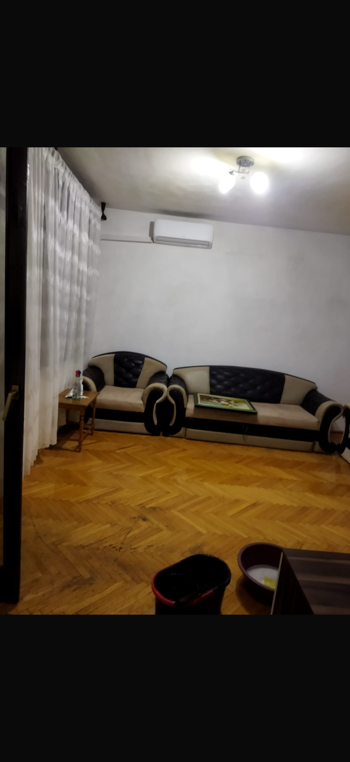 Kërkoj një Moler | Барам молер